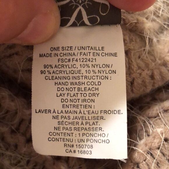 Signature OSFM Tan Cream Knit Eyelash Diagonal Turtleneck Poncho with Tassels - Picture 10 of 10